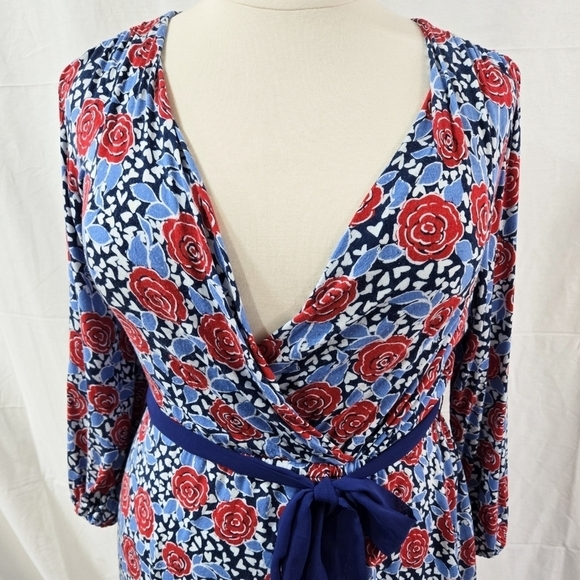 Modcloth Blue Red Floral Belted Surplice Neck Knit Blouse Chiffon Trim Stretchy - Picture 3 of 8